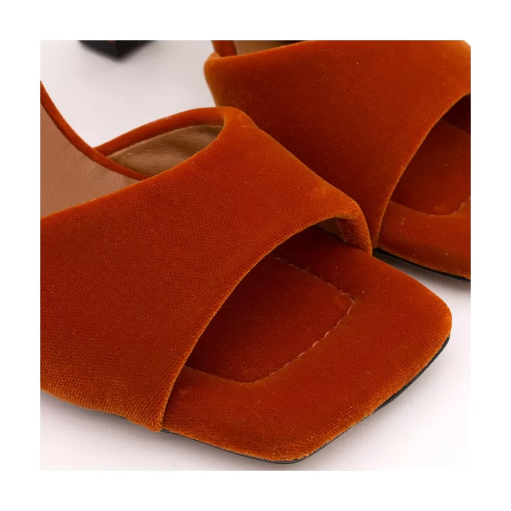 Mujer Ángel Alarcón Carine - Sandalia De Terciopelo De Vestir O Fiesta Con Tacon Y Pulsera