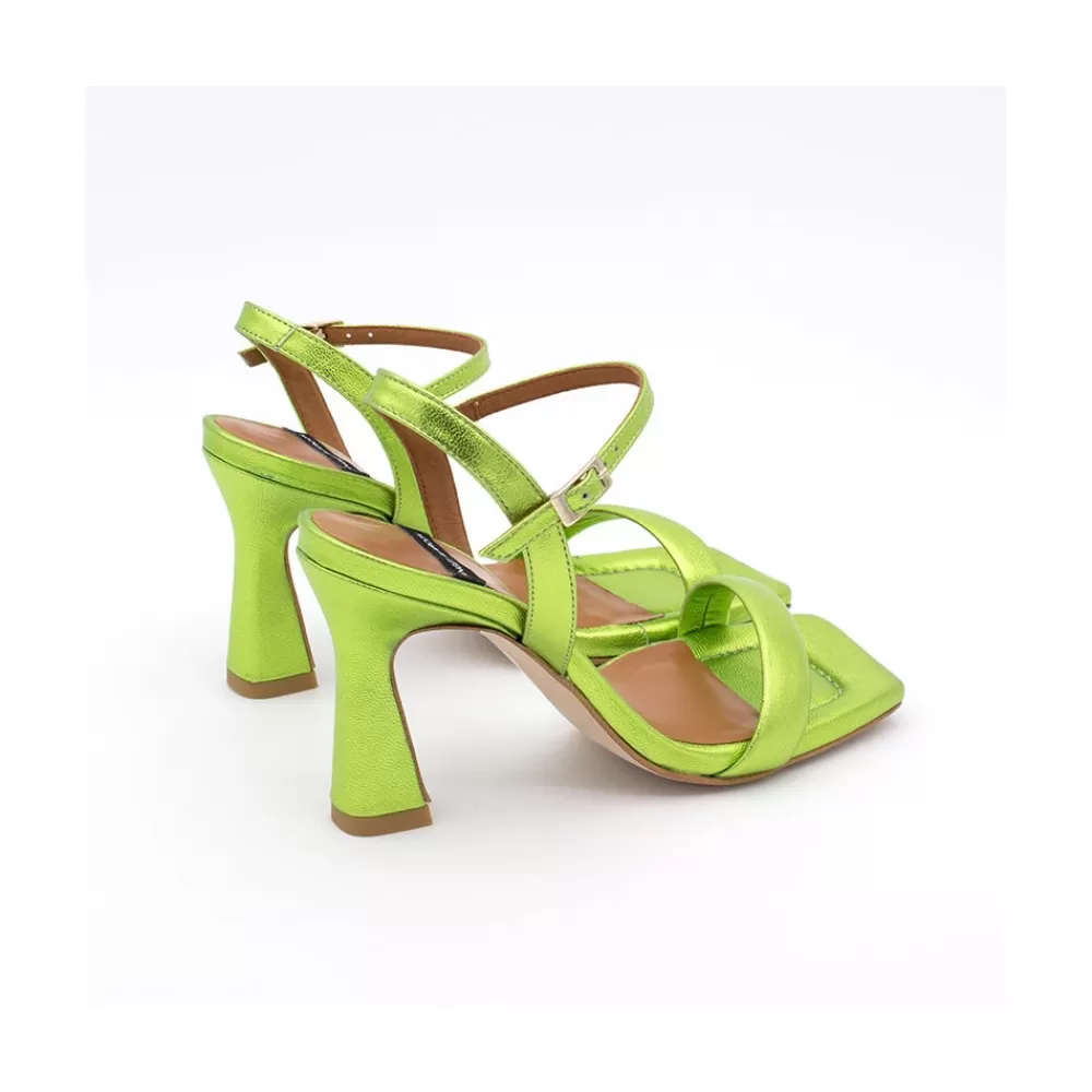 carole__sandalia_de_fiesta_con_tacon_de_piel_metalizada_3-1.webp Mujer Ángel Alarcón Carole - Sandalia De Fiesta Con Tacon De Piel Metalizada