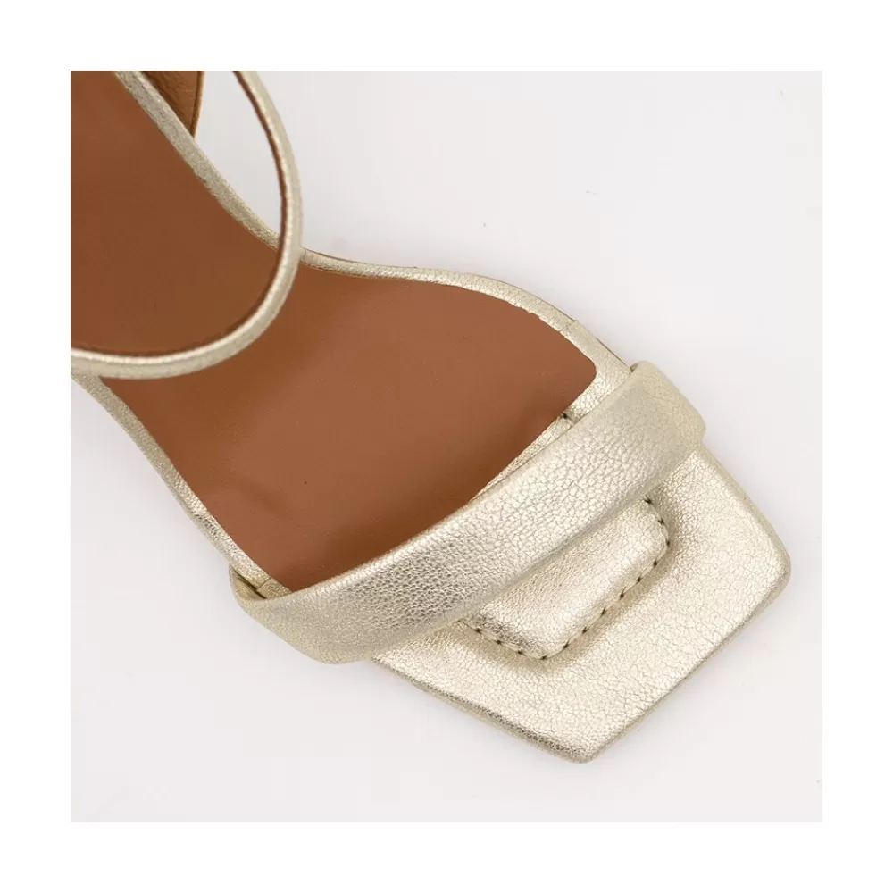 carole__sandalia_de_fiesta_con_tacon_de_piel_metalizada_3-2.webp Mujer Ángel Alarcón Carole - Sandalia De Fiesta Con Tacon De Piel Metalizada