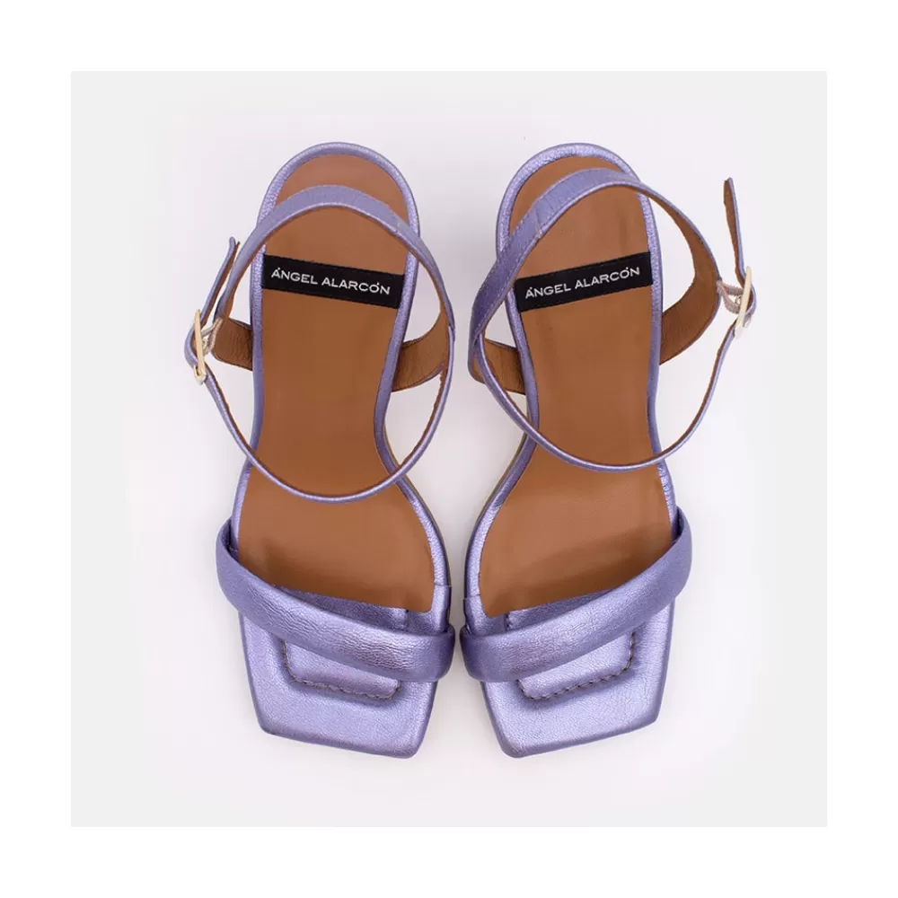 carole__sandalia_de_fiesta_con_tacon_de_piel_metalizada_4-1.webp Mujer Ángel Alarcón Carole - Sandalia De Fiesta Con Tacon De Piel Metalizada