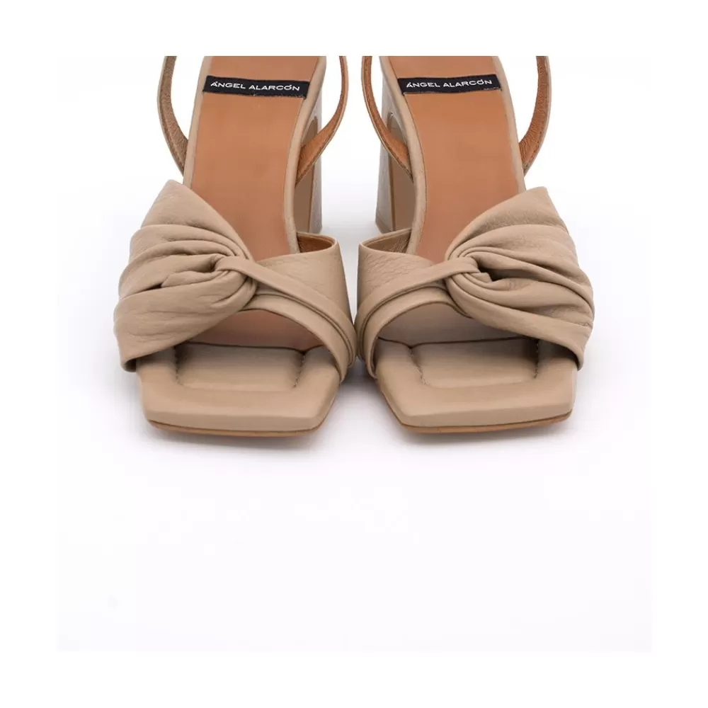 cecelia__sandalia_de_piel_con_tacon_alto_atada_al_tobillo_4-3.webp Mujer Ángel Alarcón Cecelia - Sandalia De Piel Con Tacon Alto Atada Al Tobillo