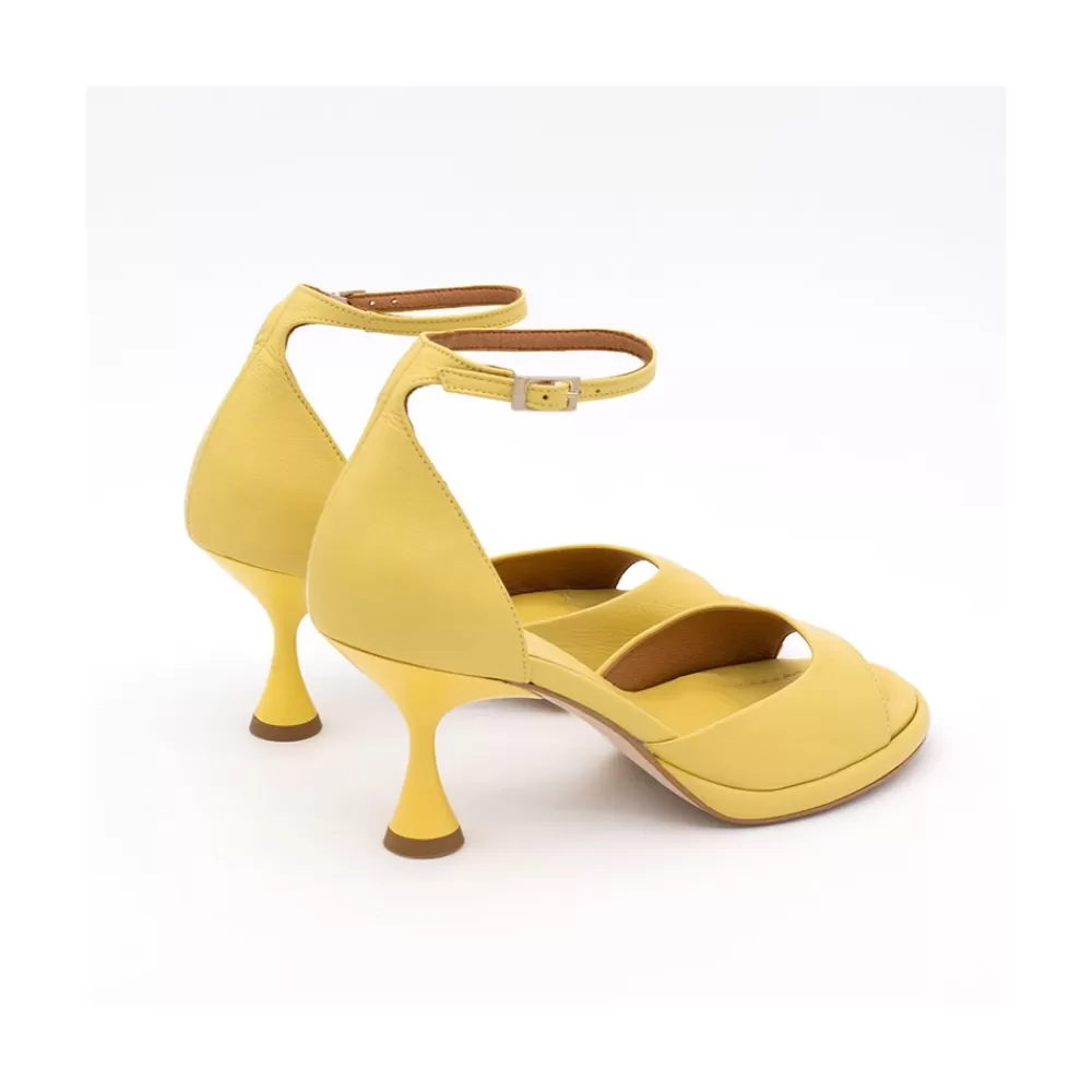 dennis__sandalia_dorsay_con_tacon_medio_de_diseno_conico_2-1.webp Mujer Ángel Alarcón Dennis - Sandalia D'Orsay Con Tacon Medio De Diseno Conico