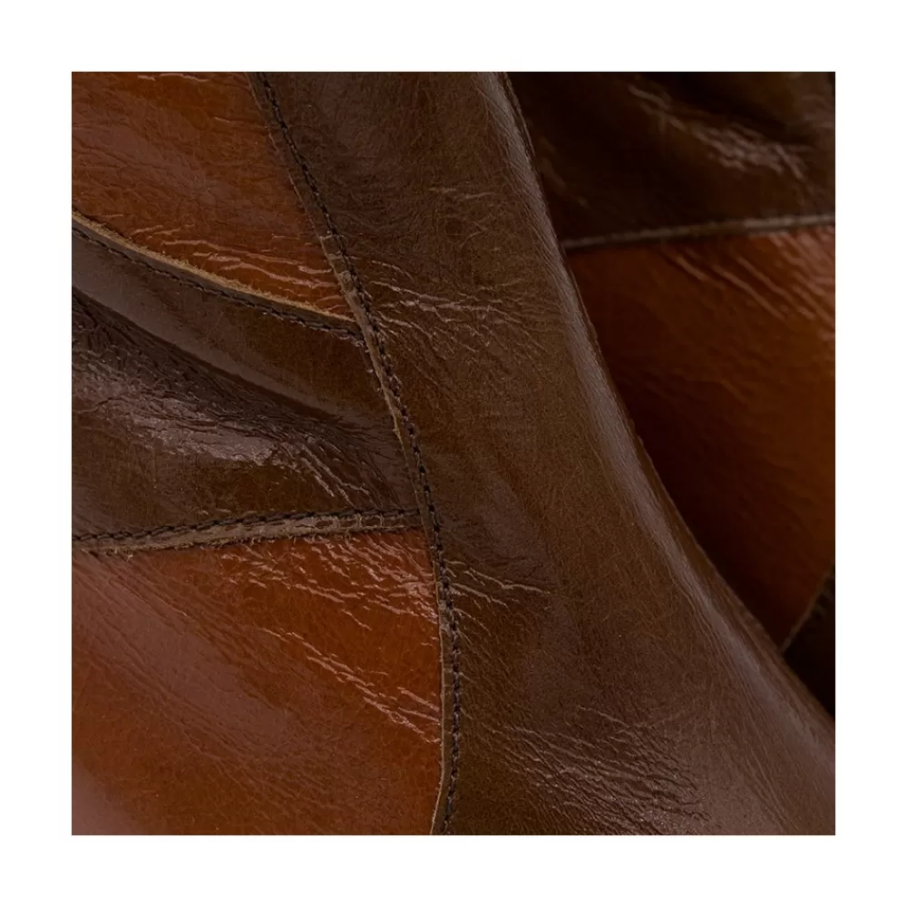 ingrid__botin_de_piel_brillante_con_tacon_y_plataforma_3-1.webp Mujer Ángel Alarcón Ingrid - Botin De Piel Brillante Con Tacon Y Plataforma