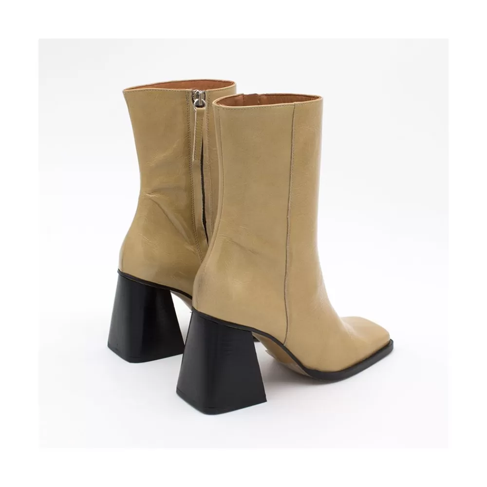 Mujer Ángel Alarcón Oconnor - Botin De Piel Brillante Con Tacon Ancho Con Cremallera