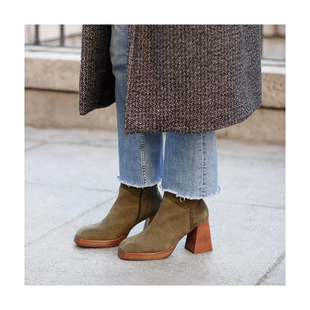 Mujer Ángel Alarcón Olama - Botas De Mujer Comodas De Ante Con Tacon Chunky Y Plataforma