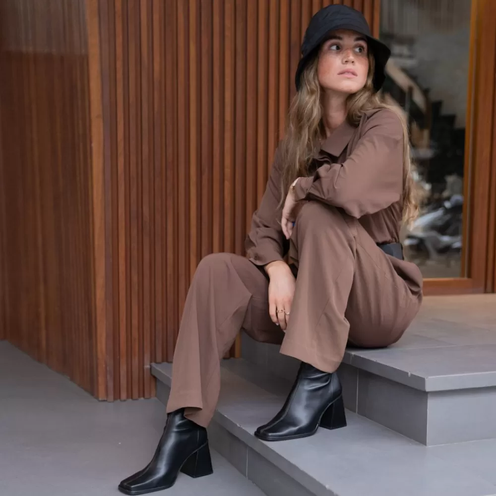 savegre__botines_elasticos_de_tipo_calcetin_con_tacon_geometrico_alto_5.webp Mujer Ángel Alarcón Savegre - Botines Elasticos De Tipo Calcetin Con Tacon Geometrico Alto