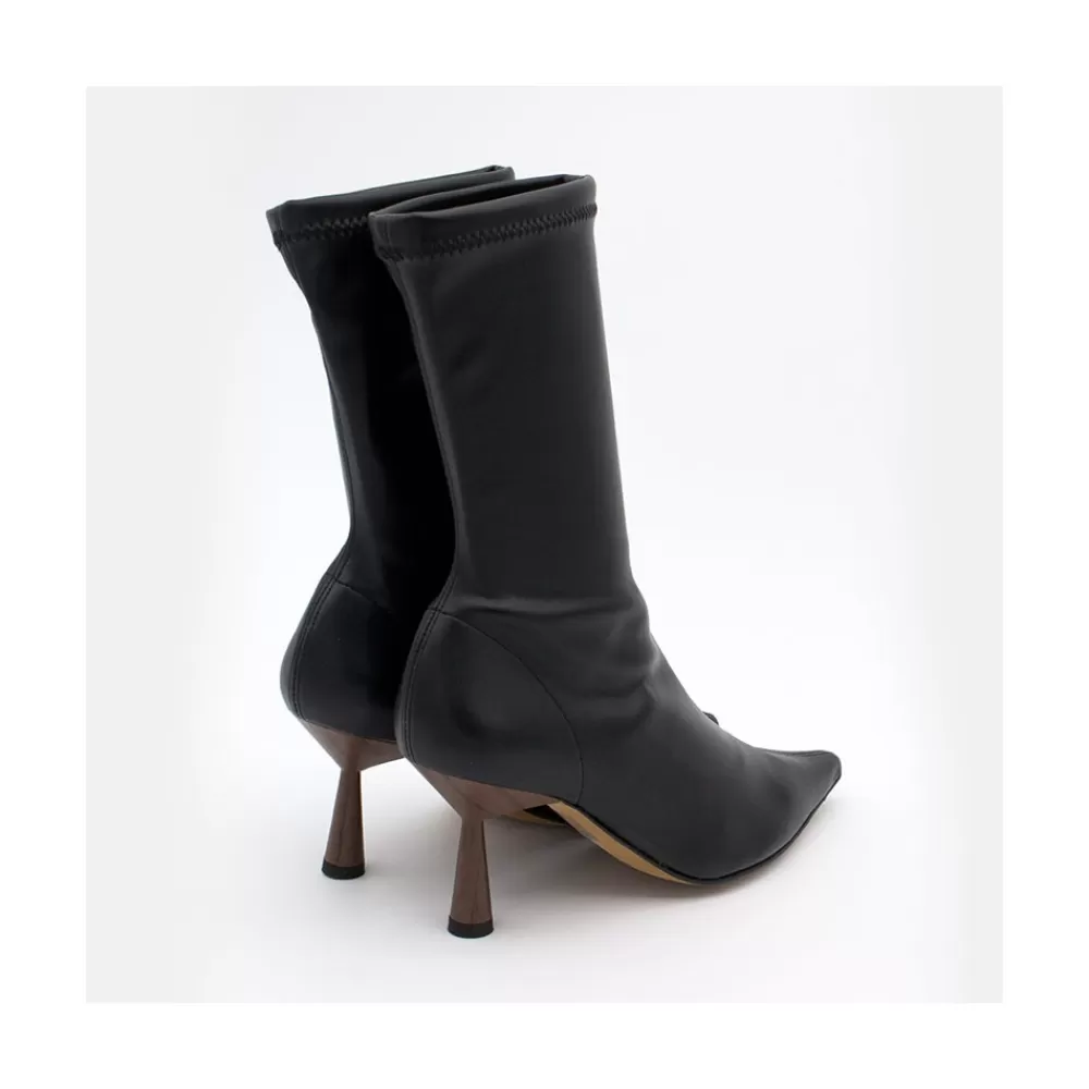 small_lori__botin_elastico_con_tacon_alto_y_punta_fina_2.webp Mujer Ángel Alarcón Small Lori - Botin Elastico Con Tacon Alto Y Punta Fina